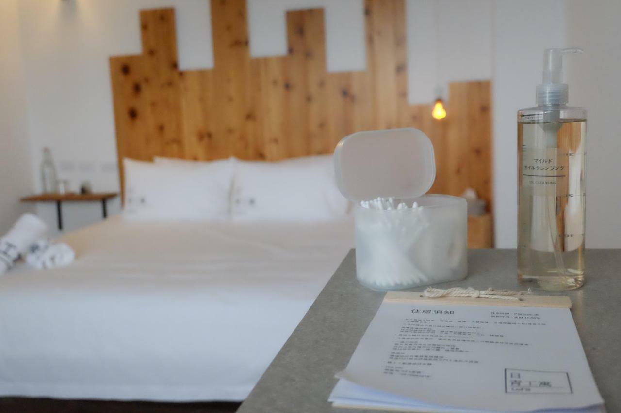 Lof/It Bed & Breakfast Taitung Bagian luar foto