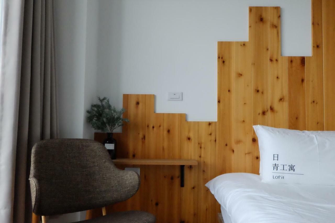 Lof/It Bed & Breakfast Taitung Bagian luar foto